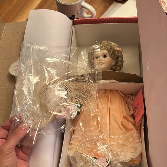 NWB Paradise Galleries THIS POCRELAIN - Picture 6 of 9